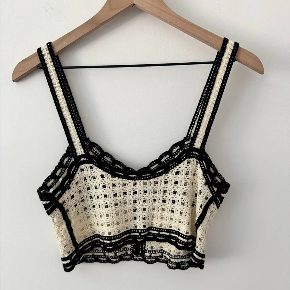 Jason Wu Black and Cream Crochet Women Top Size 4 - Picture 2 of 4